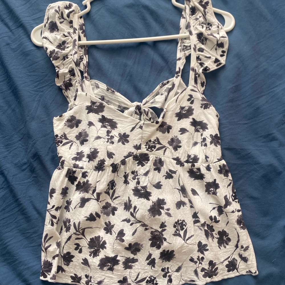 URBAN Romantics White Ruffled Camisole Blouse